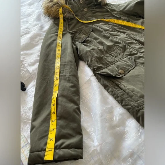 DKNY Women’s Large Hunter Green Faux Fur Lined Hood Button/Zip Coat - Picture 13 of 16